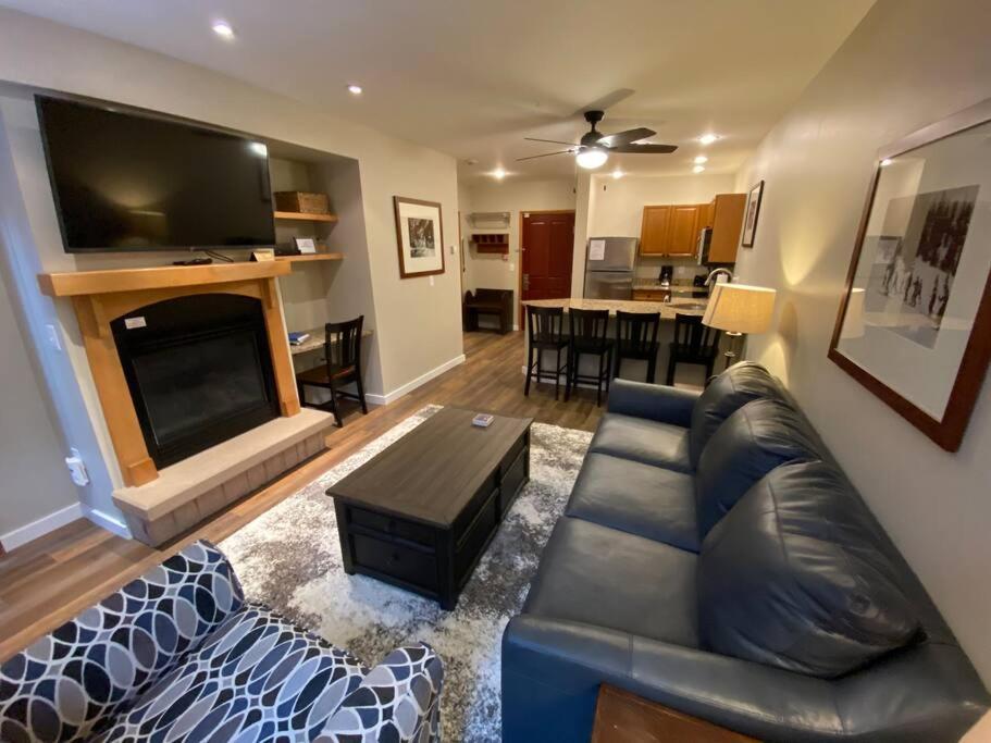 Ski-In/Ski-Out Zephyr 1 Bedroom Condo 冬季公园 外观 照片