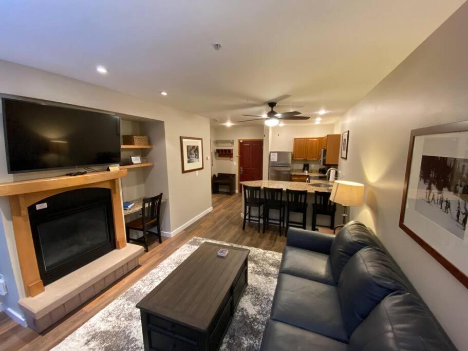 Ski-In/Ski-Out Zephyr 1 Bedroom Condo 冬季公园 外观 照片
