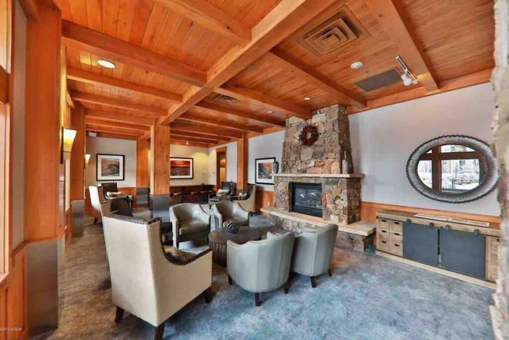Ski-In/Ski-Out Zephyr 1 Bedroom Condo 冬季公园 外观 照片